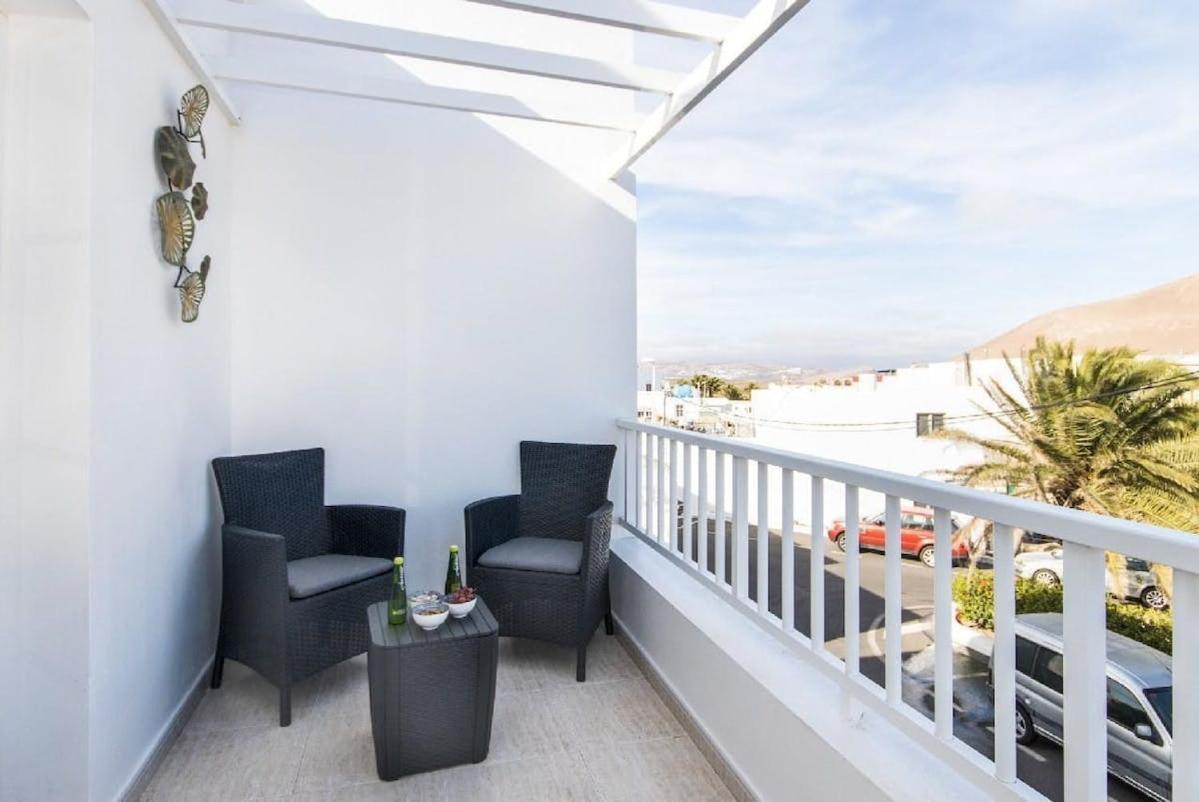 Apartamento Atenea San Bartolomé Exterior foto